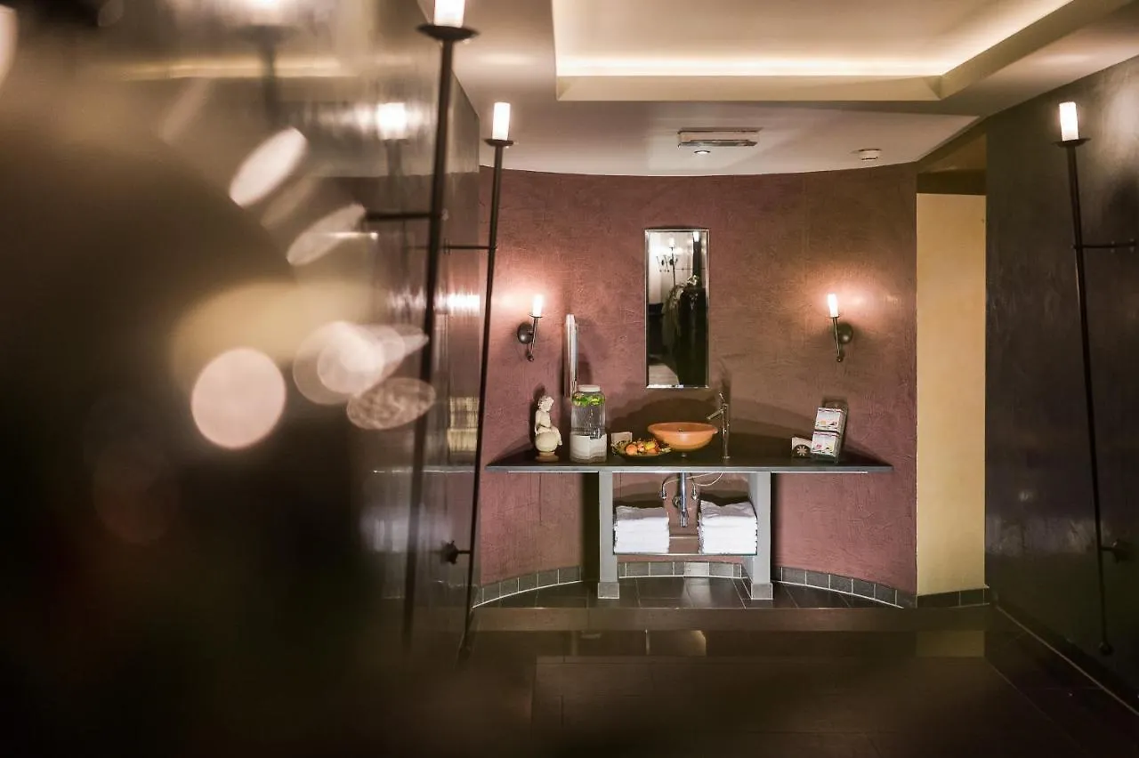 Hotel Seespitz Ischgl 4*,